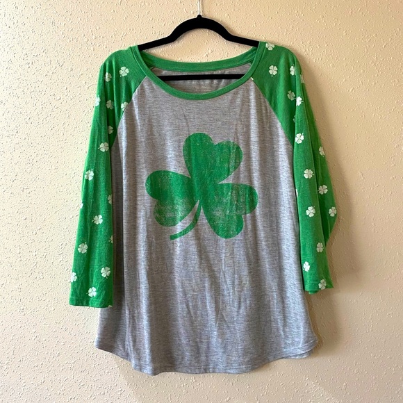 Grayson Threads Tops - ❌SOLD❌Grayson Threads Shamrock Baseball Tee XXL